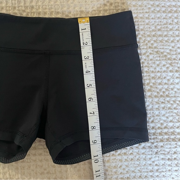 Ivivva by Lululemon Girls Spandex Shorts - Picture 5 of 6